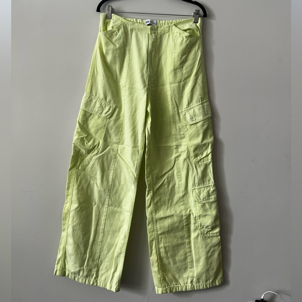 Zara Green Cargo Pants